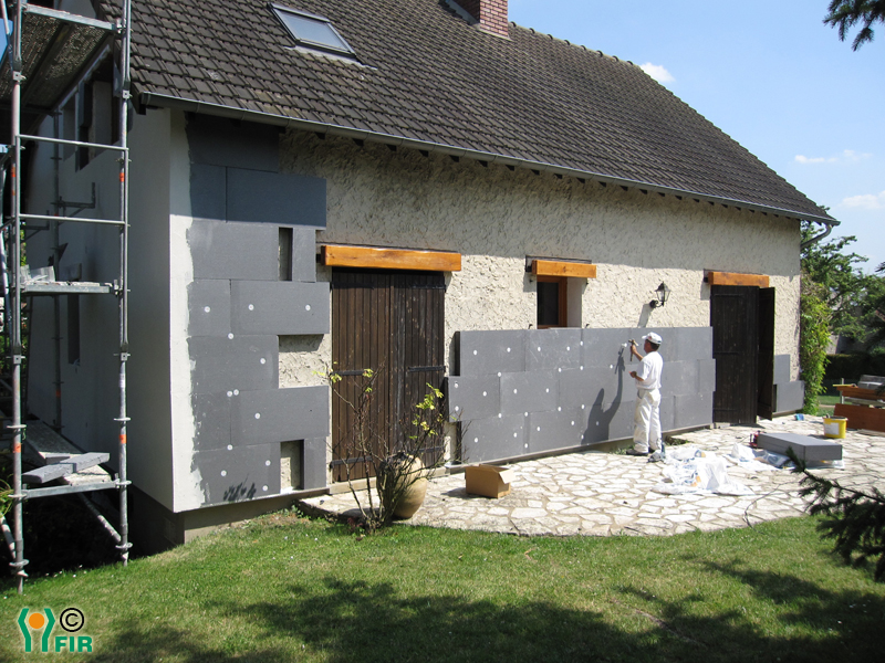 Isolation extérieure maison Grosbreuil