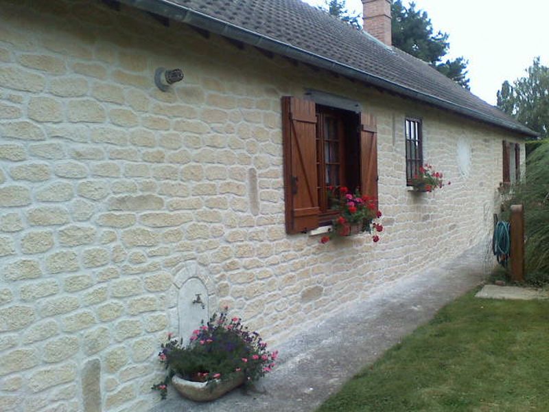 Joint à la chaux, façade en pierre dans la Vendée